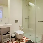 Guestready - Modern Near Rua Augusta דירה ליסבון