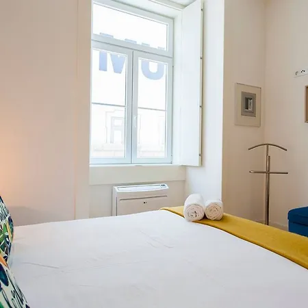 Lägenhet Guestready - Modern Near Rua Augusta *