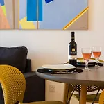 Appartamento Guestready - Modern Near Rua Augusta *