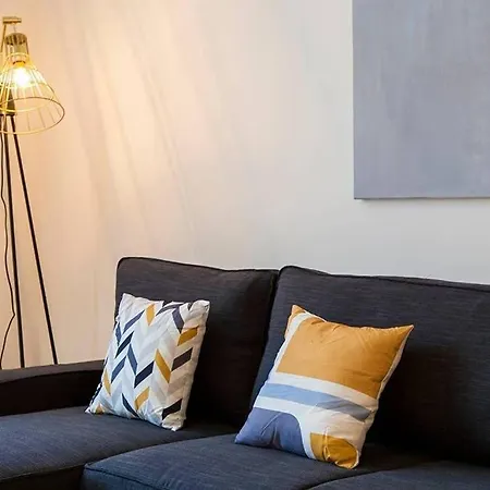 Апартаменты Guestready - Modern Near Rua Augusta