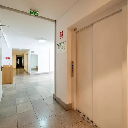 Guestready - Modern Near Rua Augusta Apartment